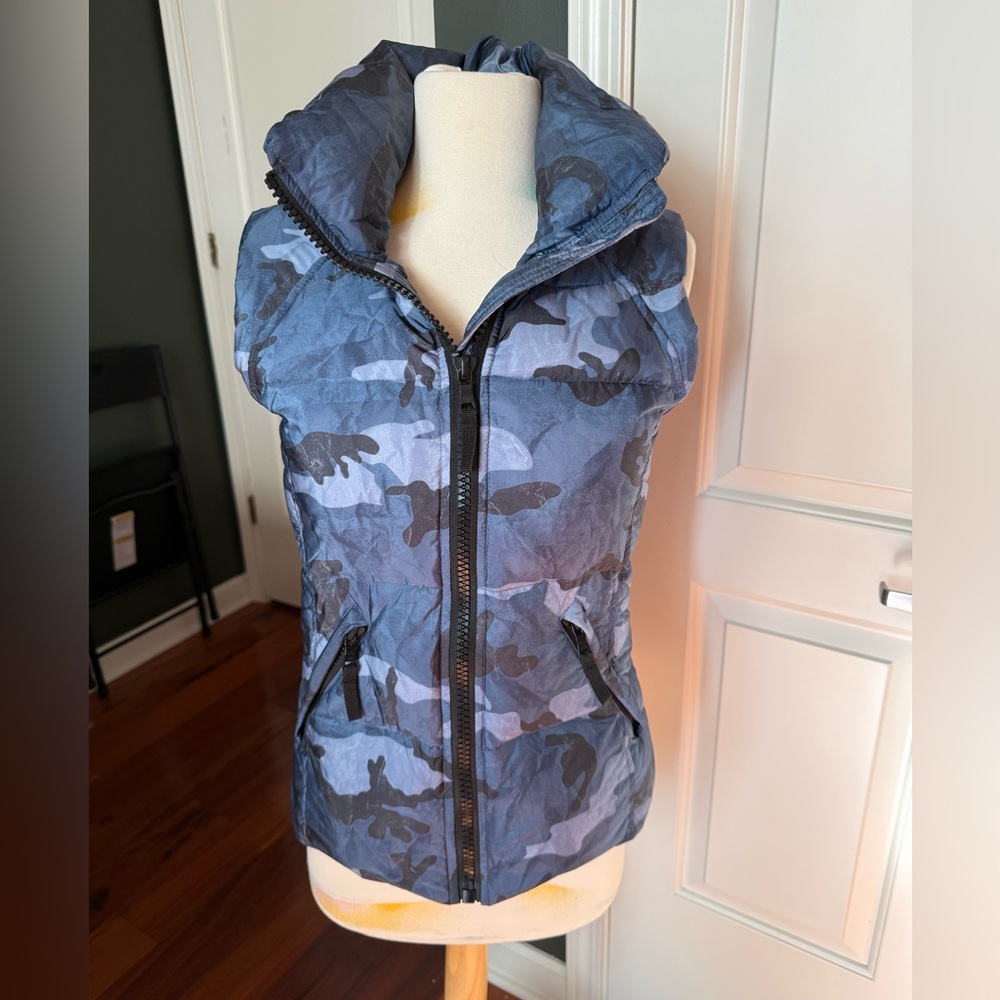 SAM Down Vest Size S